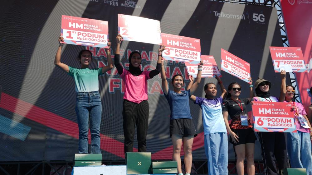 Isania Tarigan Juara 1 Makassar Half Marathon 2026